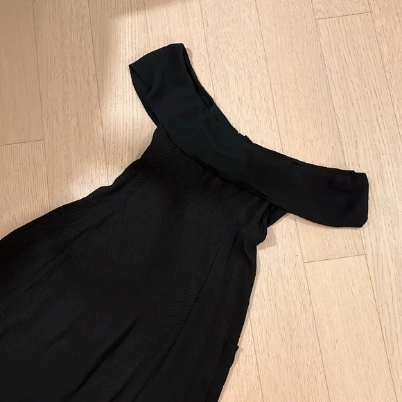 Reformation Off the Shoulder Midi Dress - Picture 10 of 13